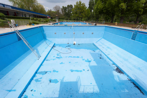 Best Commercial water damage restoration  in Crystal, MN